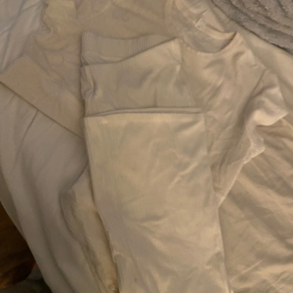 Old Navy Cream Active Loungewear Set